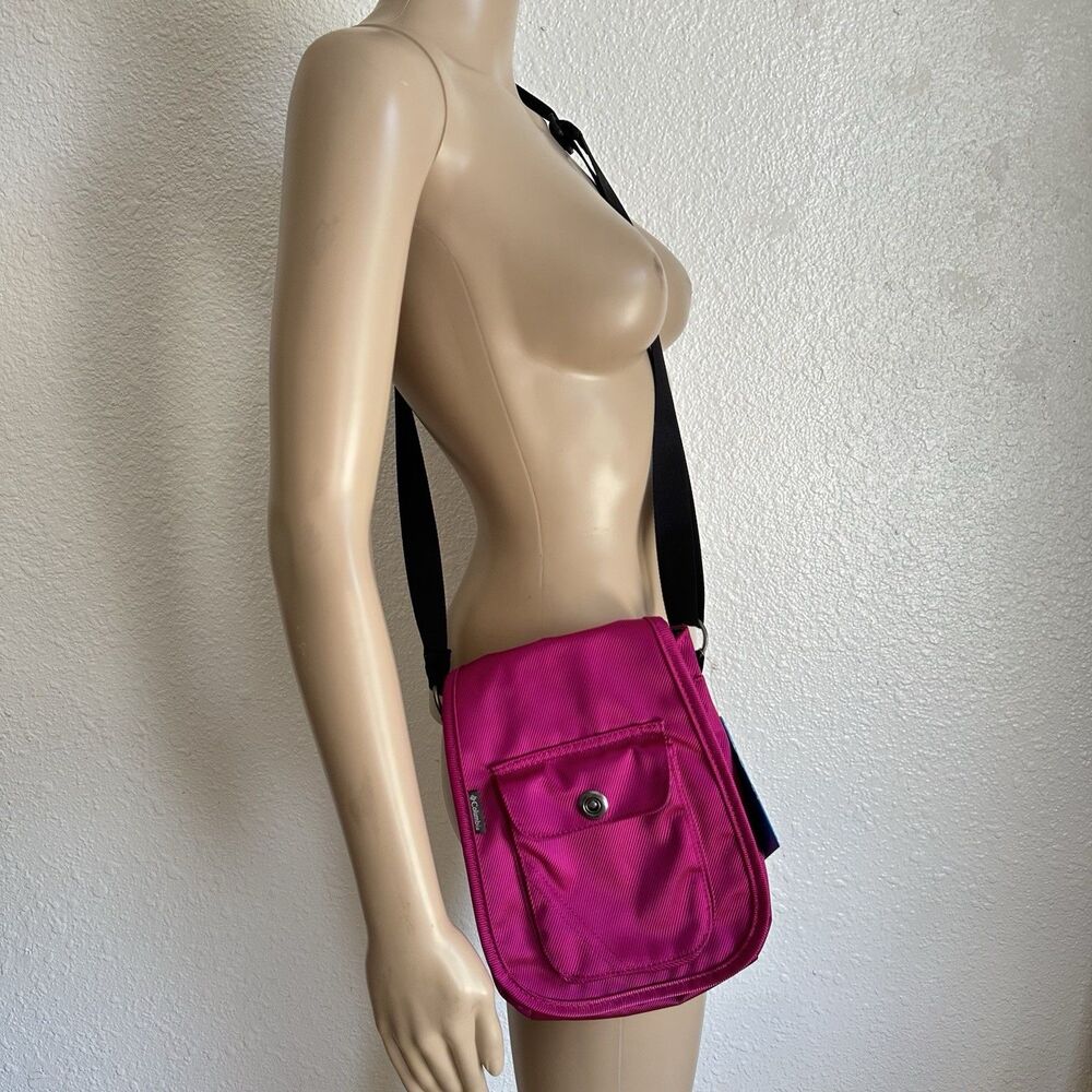 Columbia Crossbody Bag Womens OS Fuchsia Azza Sporty Messenger Nylon